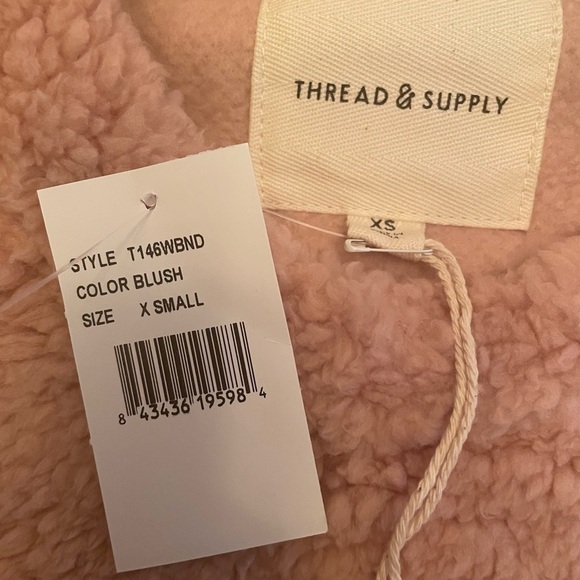 𝅺THREAD & SUPPLY Crewneck Pullover Sweater In Blush - Picture 6 of 9